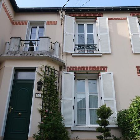 Au Jardin De L'Eventail Panzió Le Mans Kültér fotó